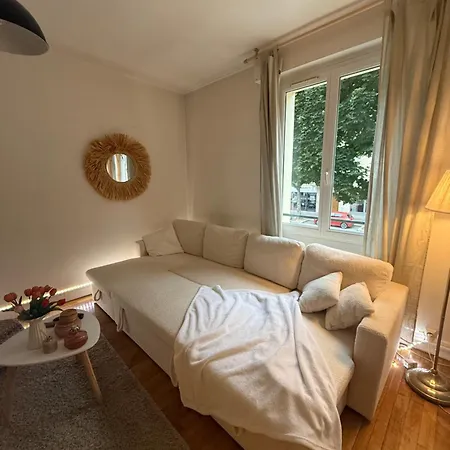 Apartment Grand En Plein Centre *